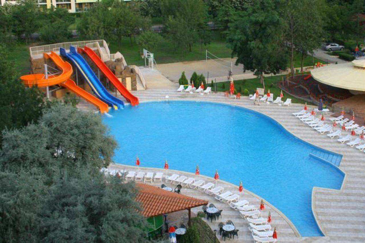Hotel Iskar & Aquapark Pantai Sunny Luaran gambar