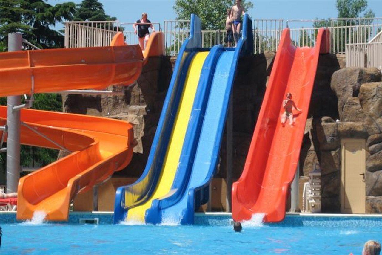 Hotel Iskar & Aquapark Pantai Sunny Luaran gambar