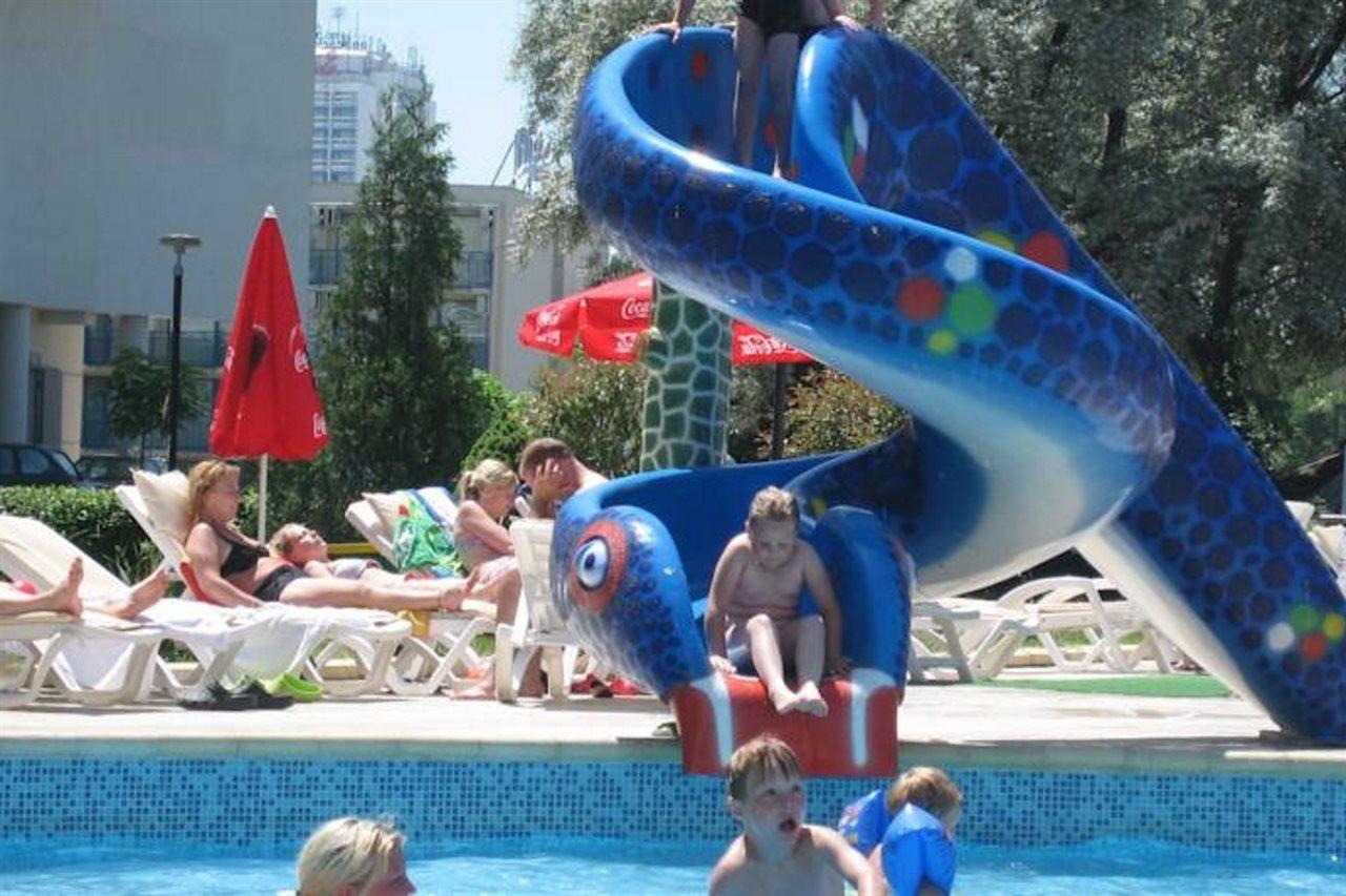 Hotel Iskar & Aquapark Pantai Sunny Luaran gambar