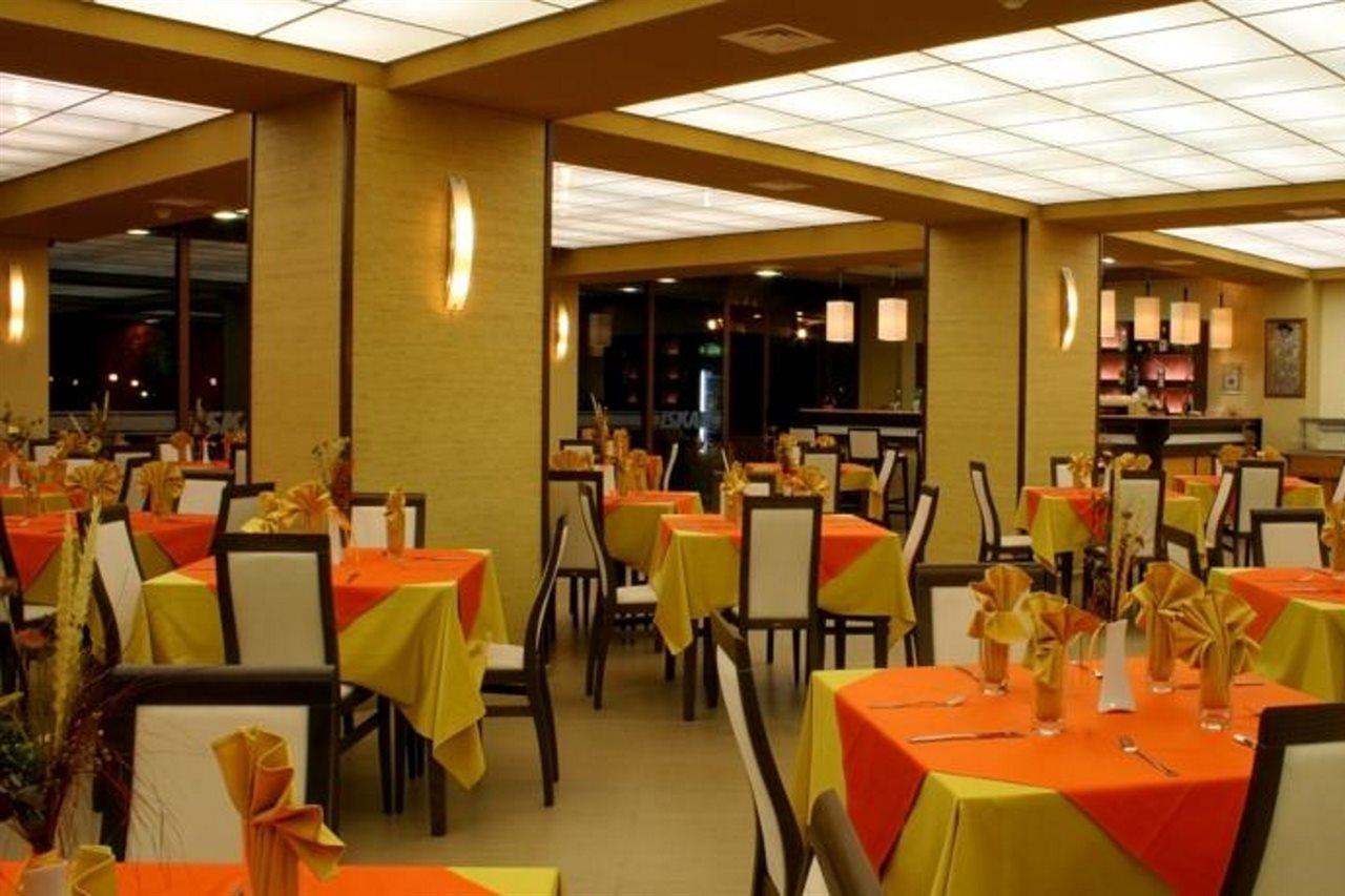 Hotel Iskar & Aquapark Pantai Sunny Luaran gambar