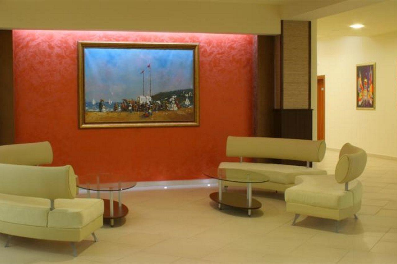 Hotel Iskar & Aquapark Pantai Sunny Luaran gambar