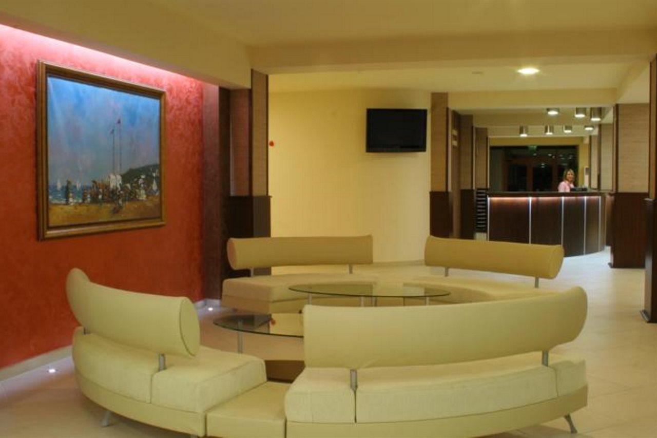 Hotel Iskar & Aquapark Pantai Sunny Luaran gambar