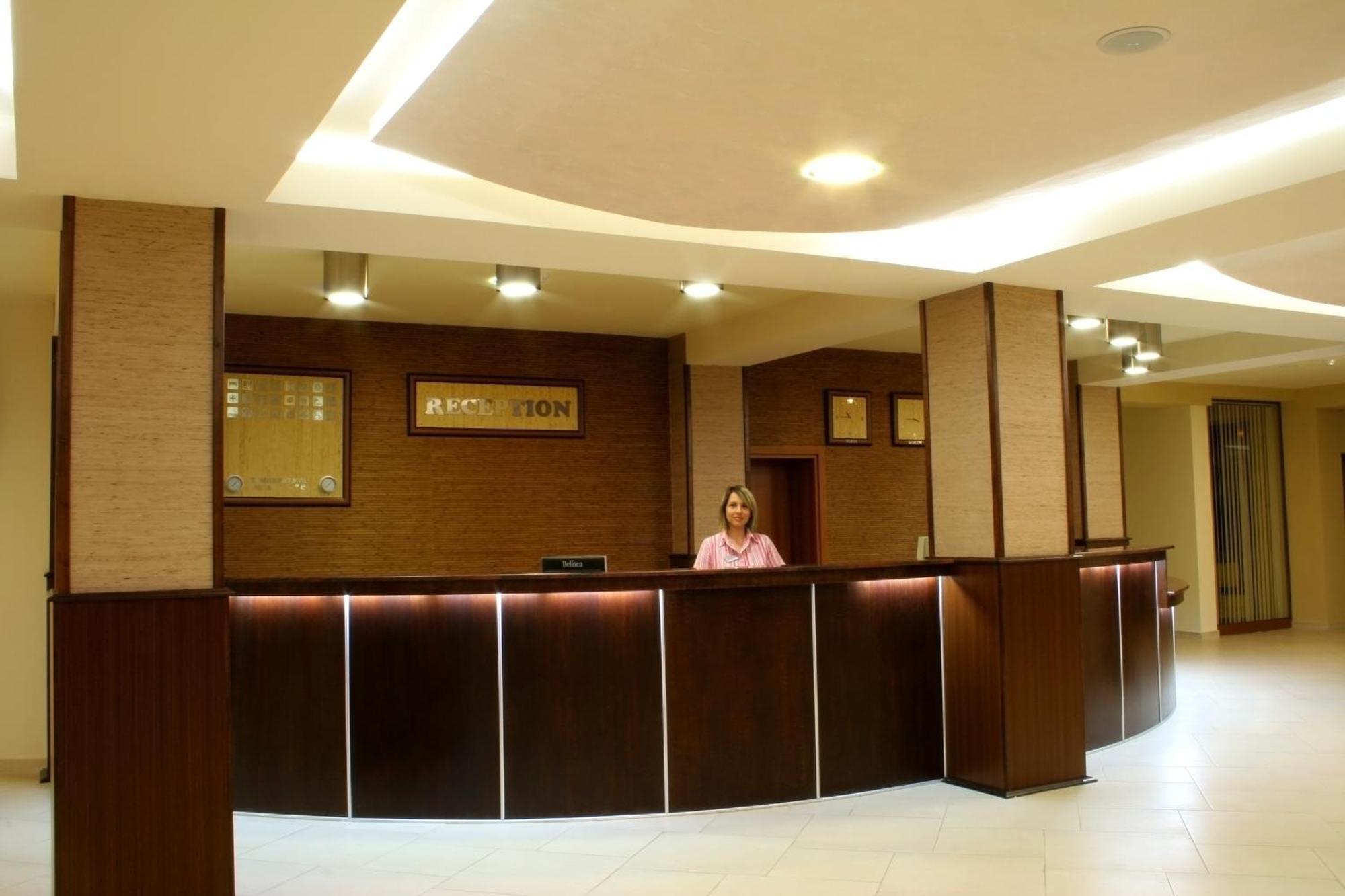 Hotel Iskar & Aquapark Pantai Sunny Luaran gambar