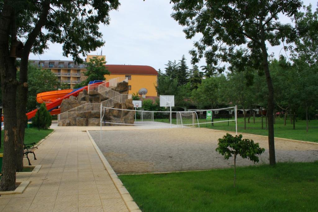Hotel Iskar & Aquapark Pantai Sunny Luaran gambar