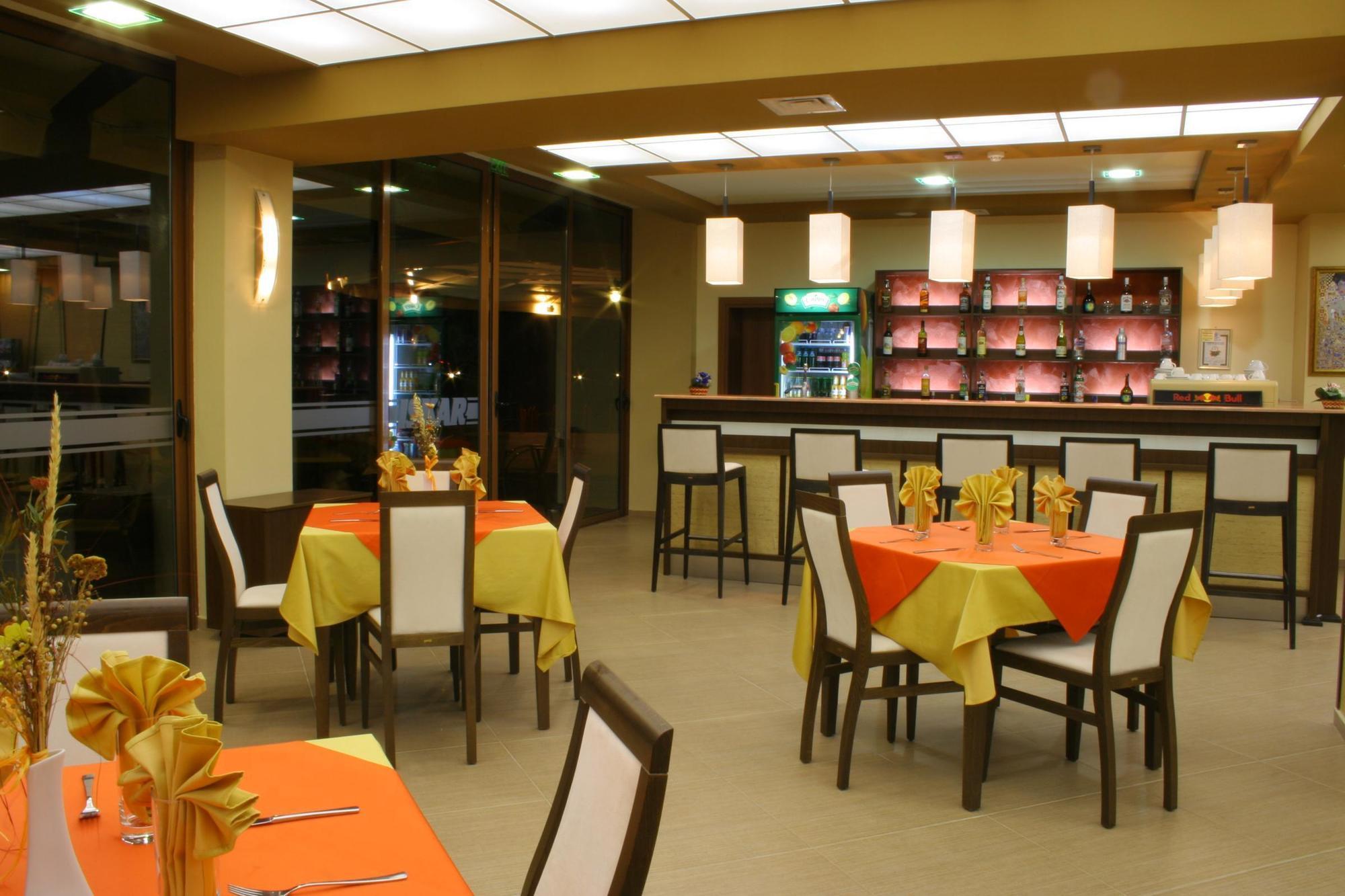 Hotel Iskar & Aquapark Pantai Sunny Luaran gambar