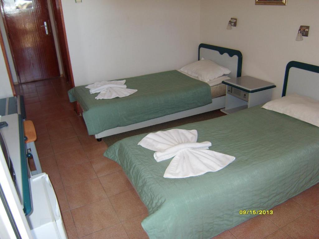 Hotel Iskar & Aquapark Pantai Sunny Bilik gambar